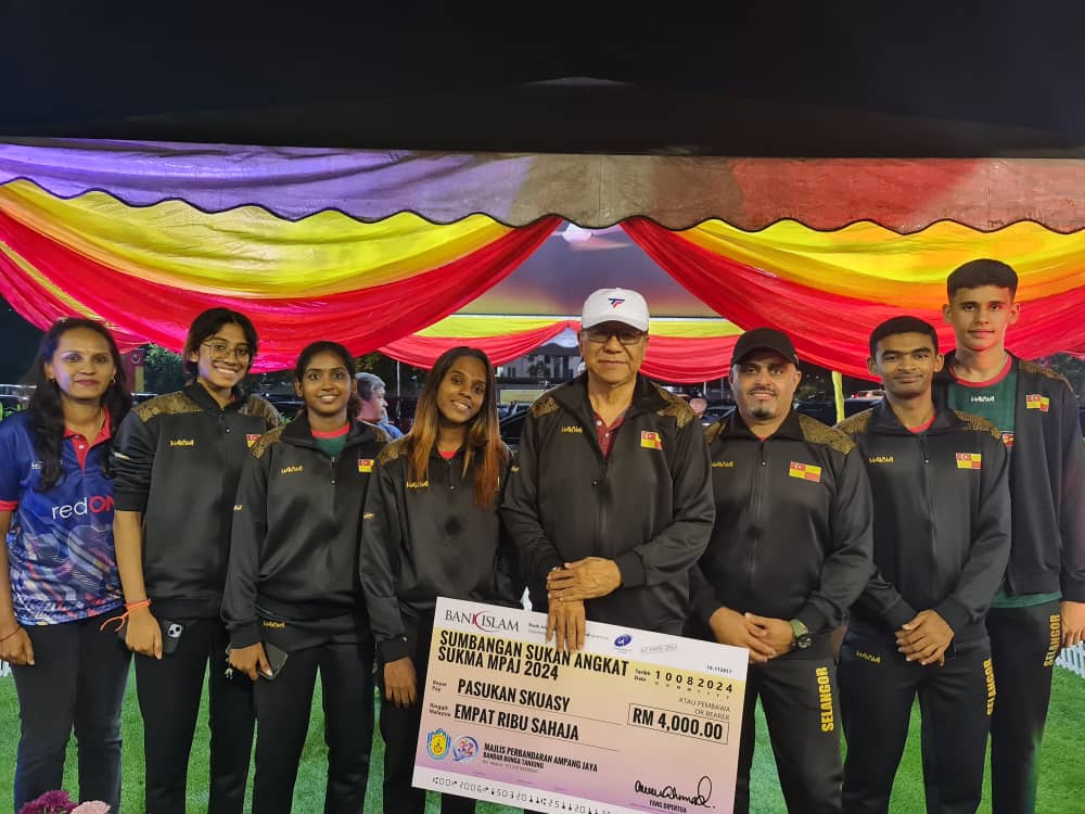Majlis Penyampaian Sumbangan Sukan Angkat SUKMA MPAJ